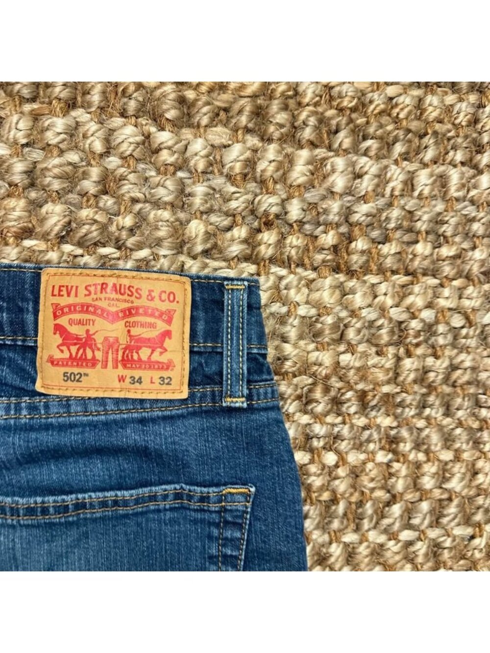 Levi's 502 Regular Taper Mens Blue Jeans W34 L32 Medium Wash Red Tab